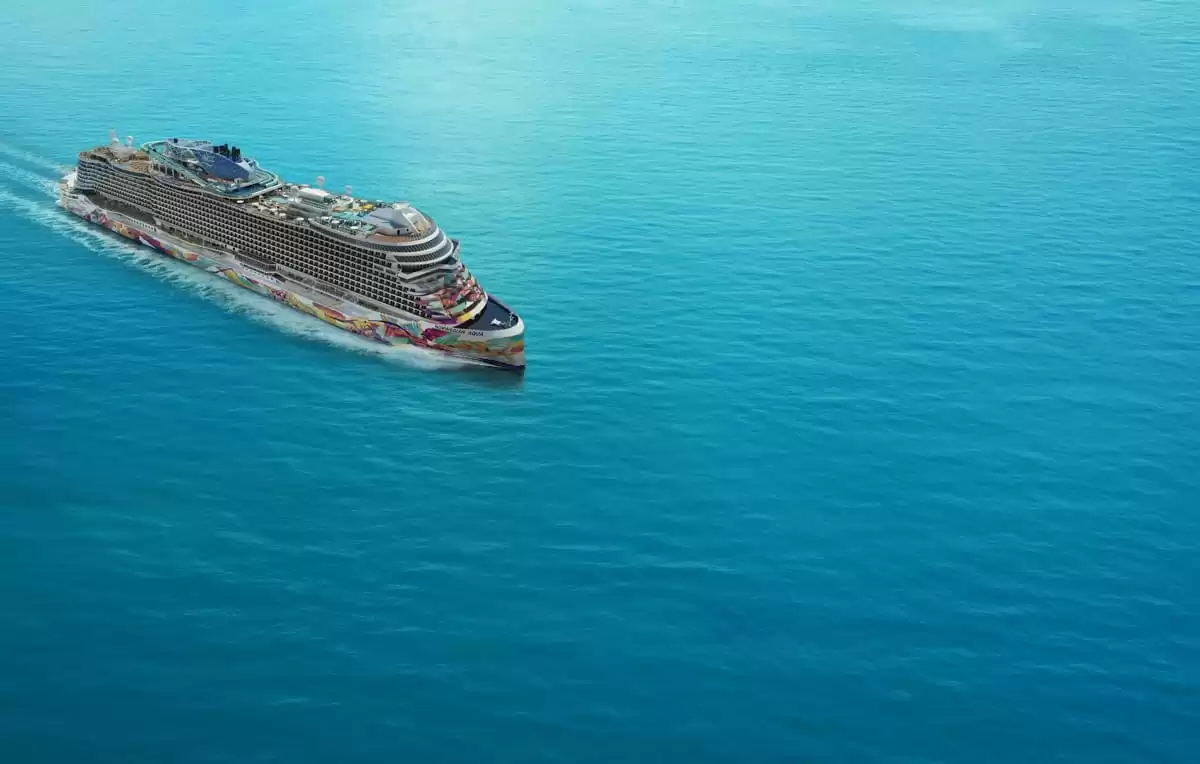 Norwegian Aqua: aerials