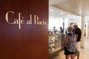 Café al Bacio & Gelateria