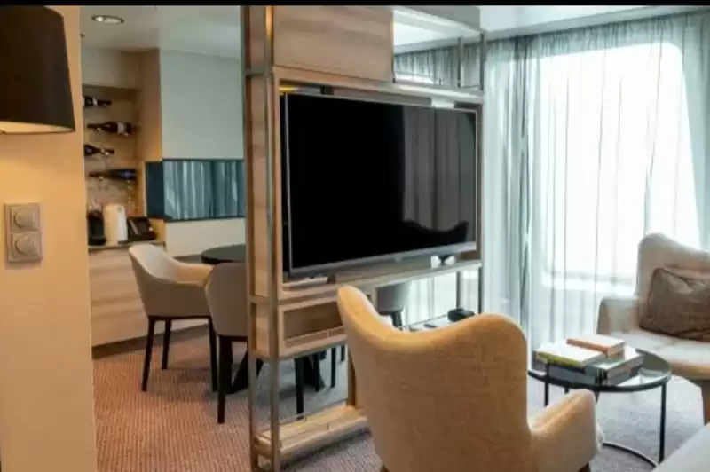 Suite XL